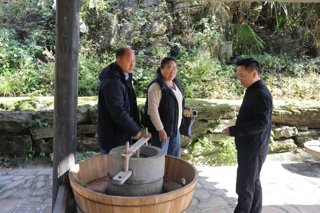 政协委员风采丨唐明亮：守护非遗技艺 带动一方致富