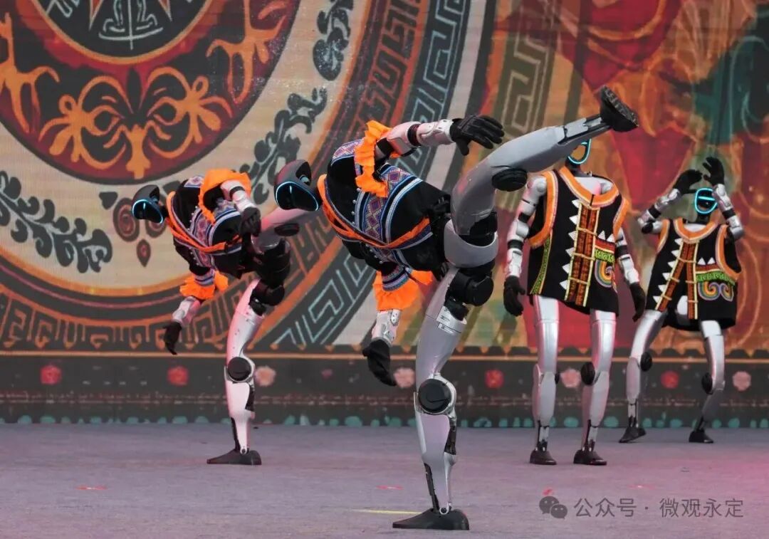 马上闹元宵丨神秘“嘉宾”亮相张家界元宵灯会，究竟有何来头？