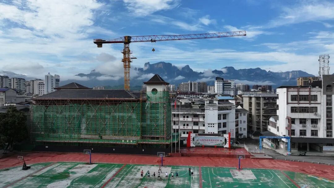 永定“项”前冲丨预计秋季学期投用！永定区这所小学即将焕新升级